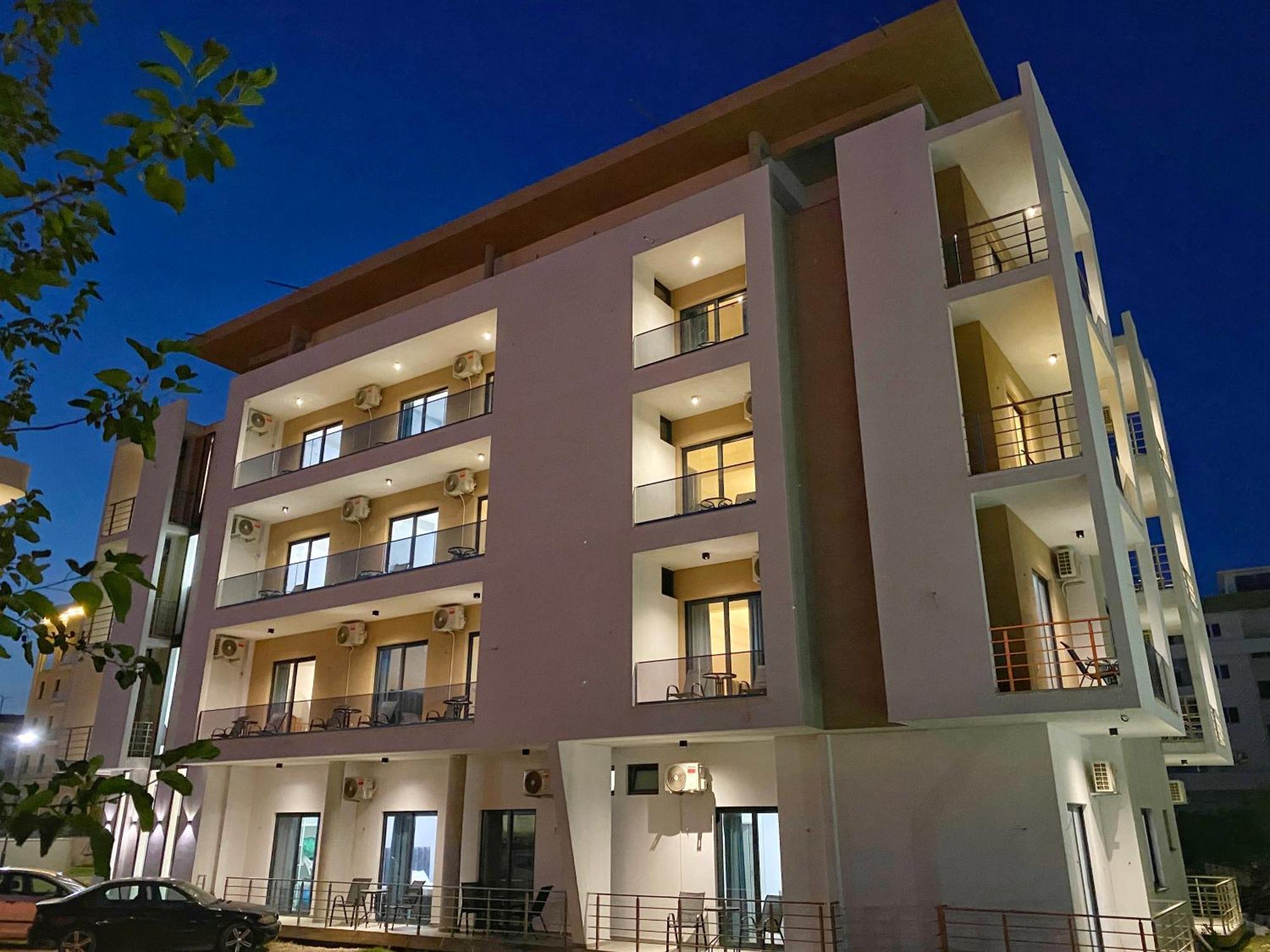 Supreme Luxury Aparthotel Ulcinj Luaran gambar